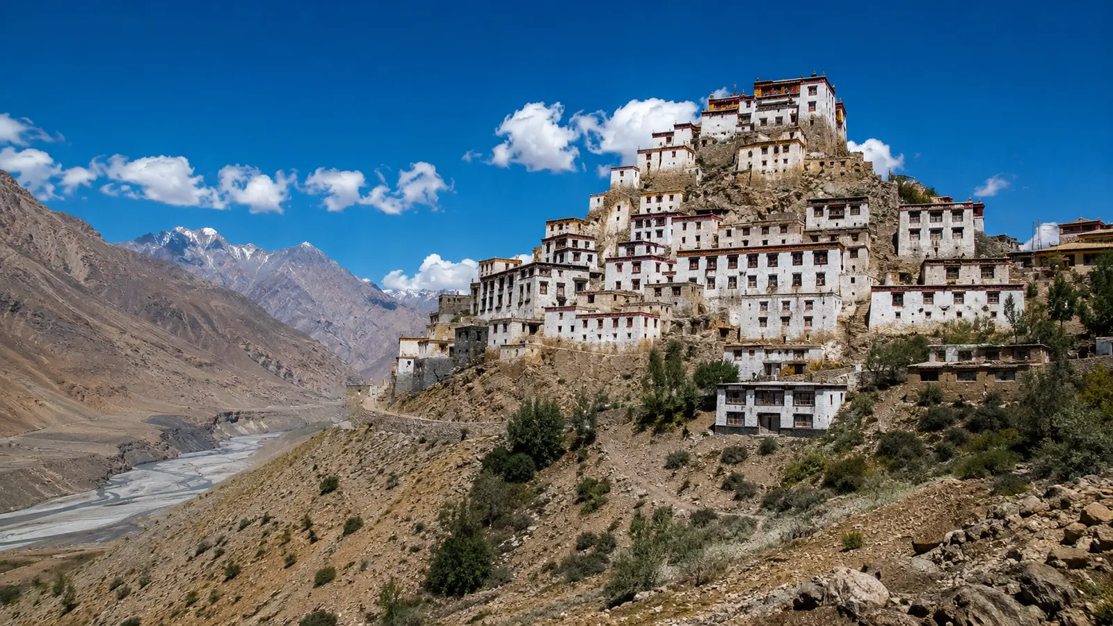 Delhi to Spiti Valley tempo traveller route