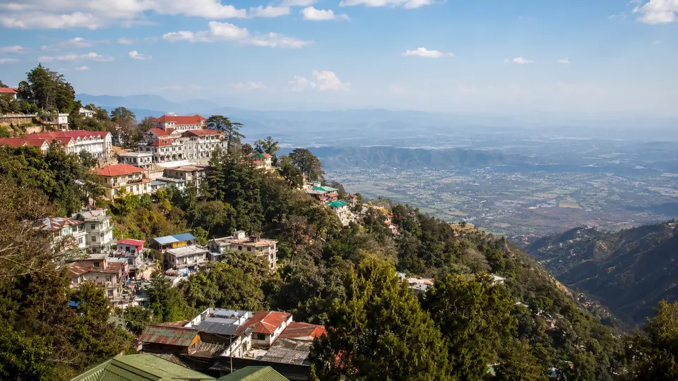 mussoorie destination-inspired road-trip illustration