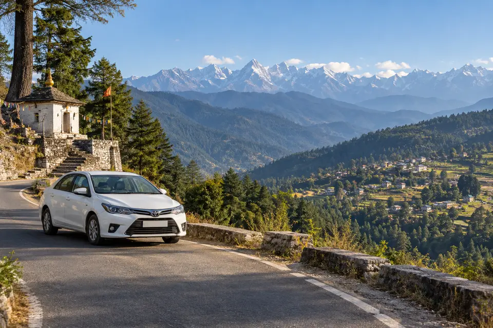 Delhi to Gwaldam car rental with driver